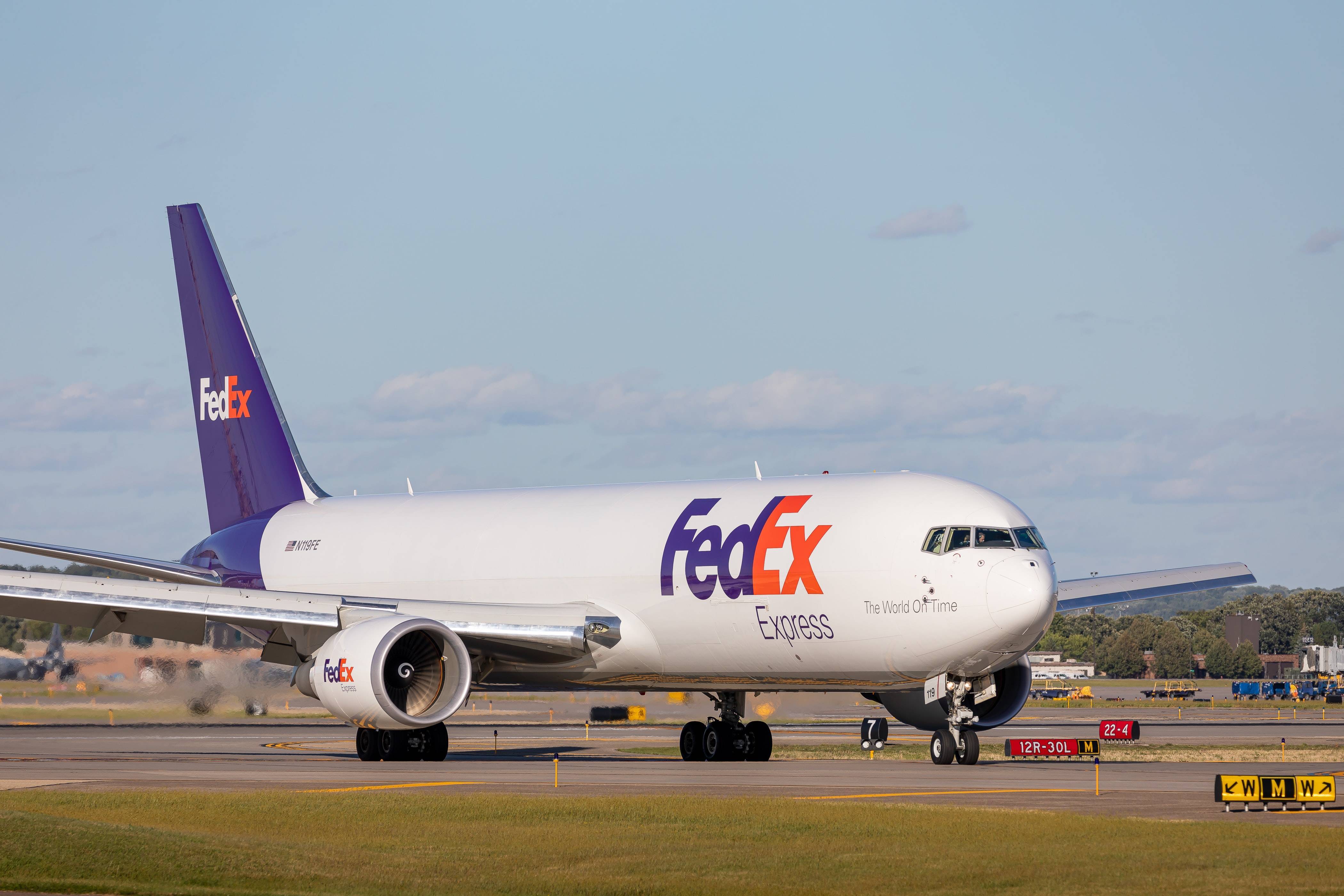 Clothing shipped to the United States by sea, including taxes, to the door